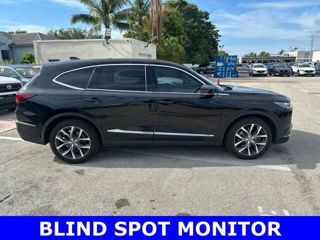 2023 Acura MDX w/Tech