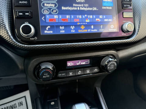 2022 Nissan Kicks SV