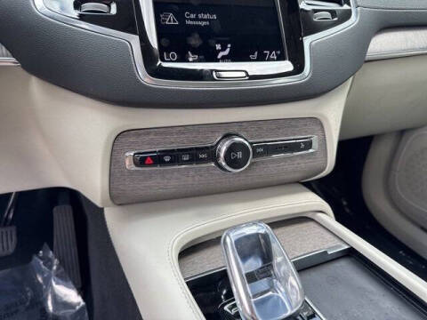 2022 Volvo XC90 Recharge T8 Inscription 6P