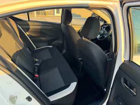 2021 Nissan Versa SV