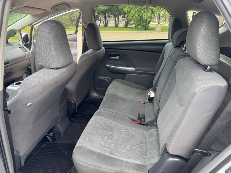 2013 Toyota Prius v