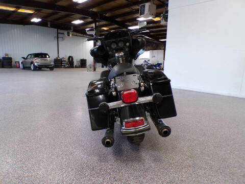 2010 Harley-Davidson FLHTCU Electra Glide
