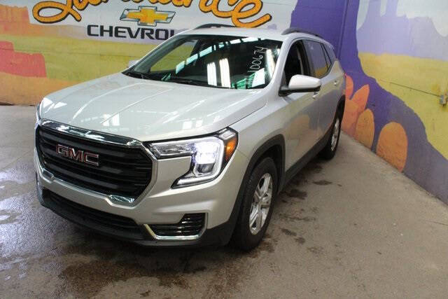 Used 2022 GMC Terrain SLE with VIN 3GKALTEV3NL100674 for sale in Grand Ledge, MI