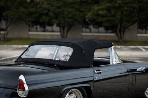 1956 Ford Thunderbird