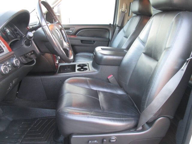 2011 Chevrolet Silverado 3500HD LTZ