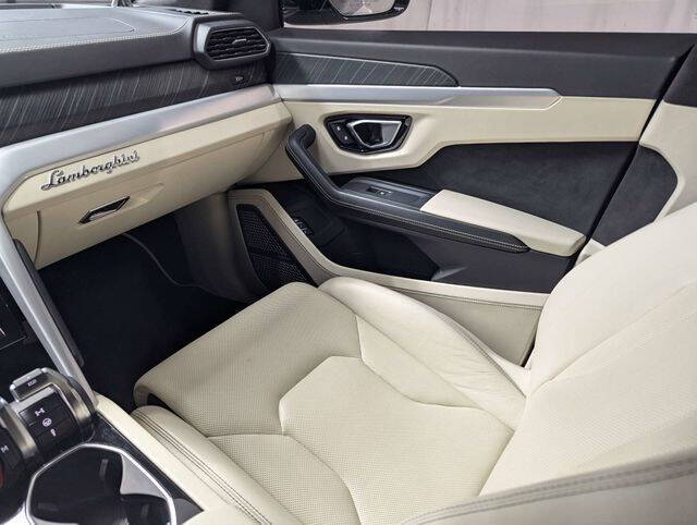 2019 Lamborghini Urus