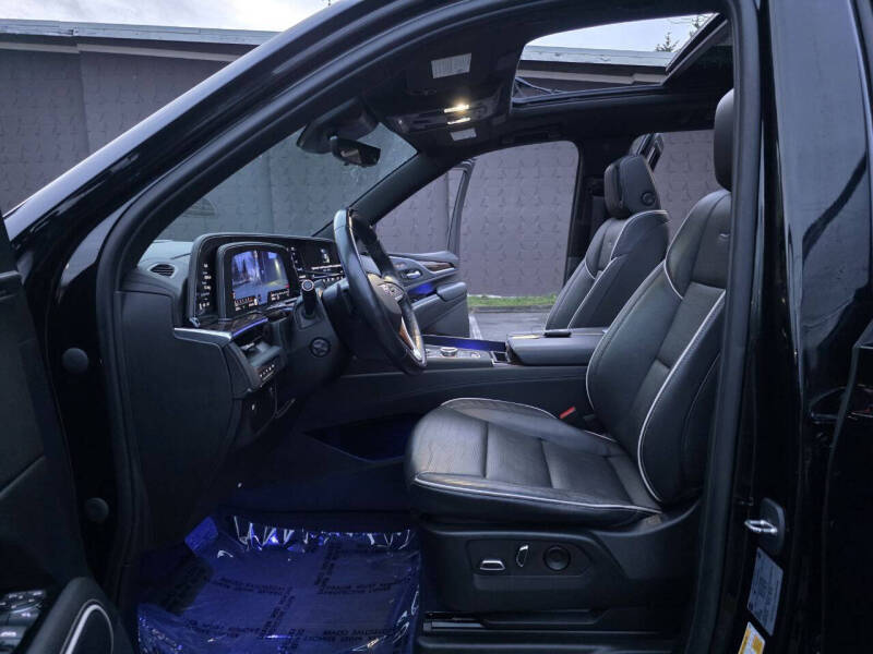 2023 Cadillac Escalade Premium Luxury