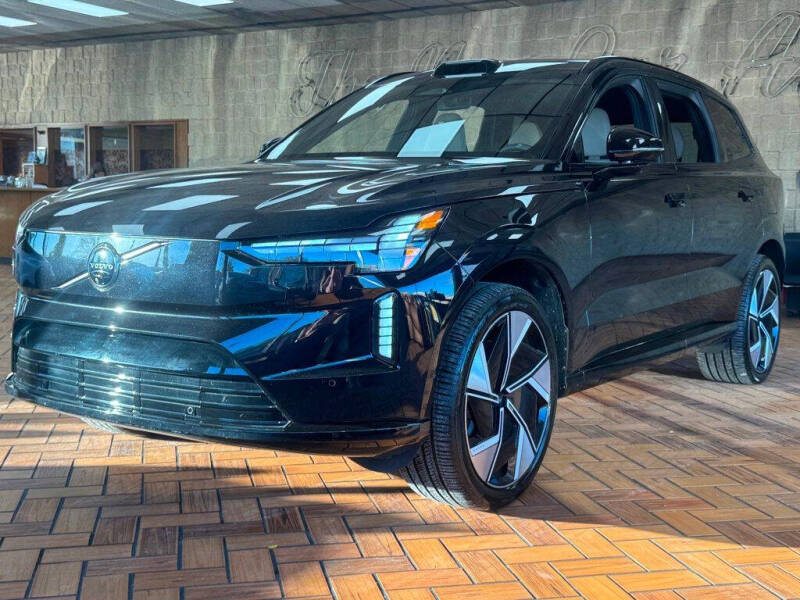 2025 Volvo EX90 Twin Plus 7P