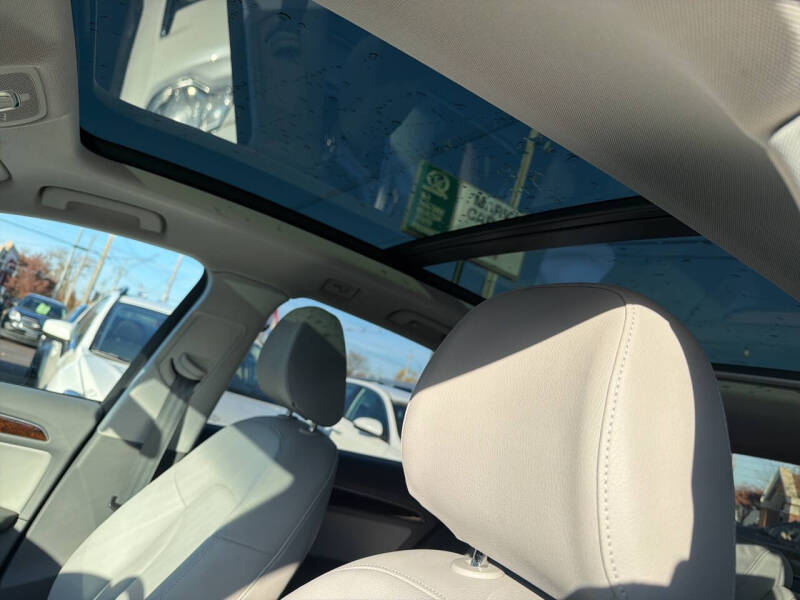 2015 Audi Q5 2.0T quattro Premium Plus