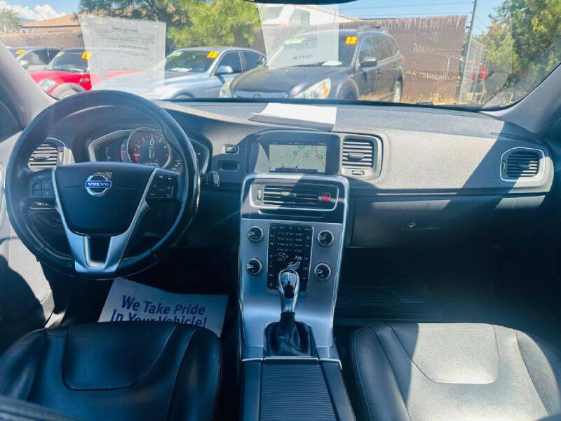 2017 Volvo V60 T5 Premier