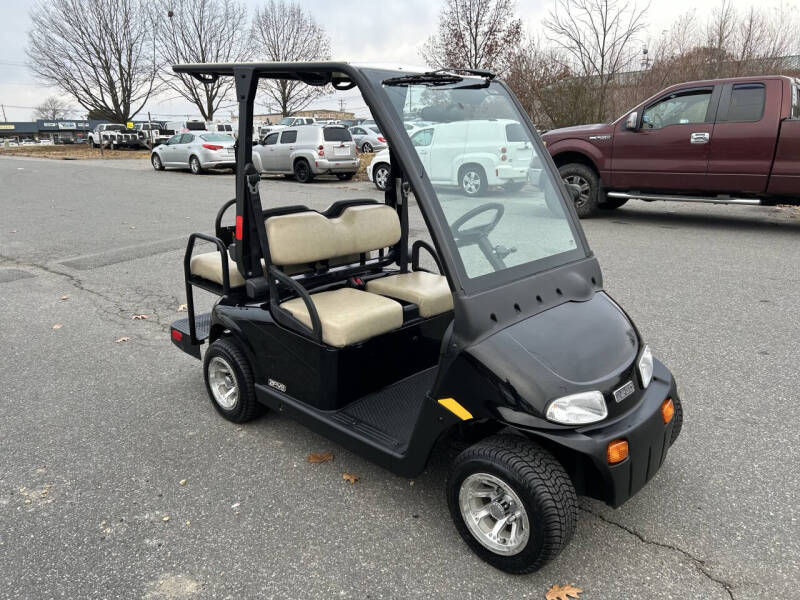 2011 EZ-GO Four Seater 2FIVE