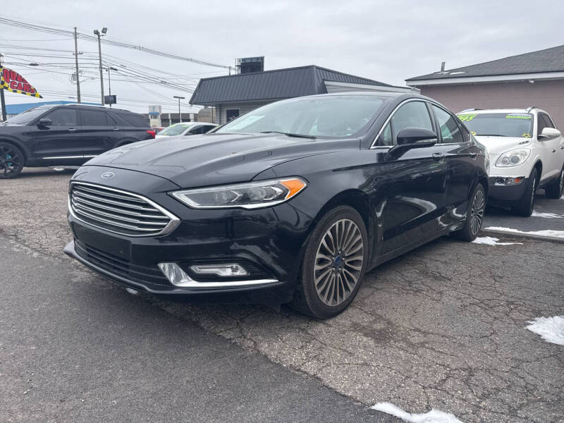 2017 Ford Fusion SE's photo
