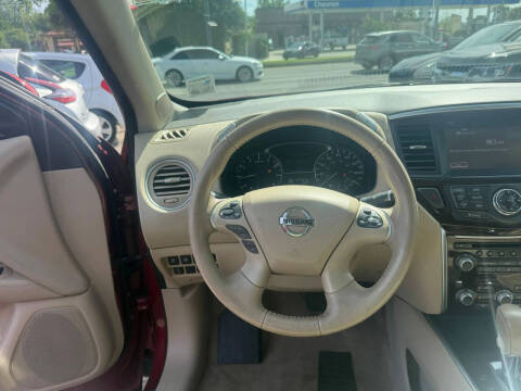 2015 Nissan Pathfinder Platinum