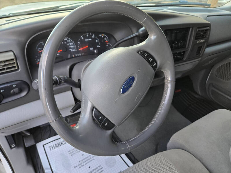 2004 Ford Excursion