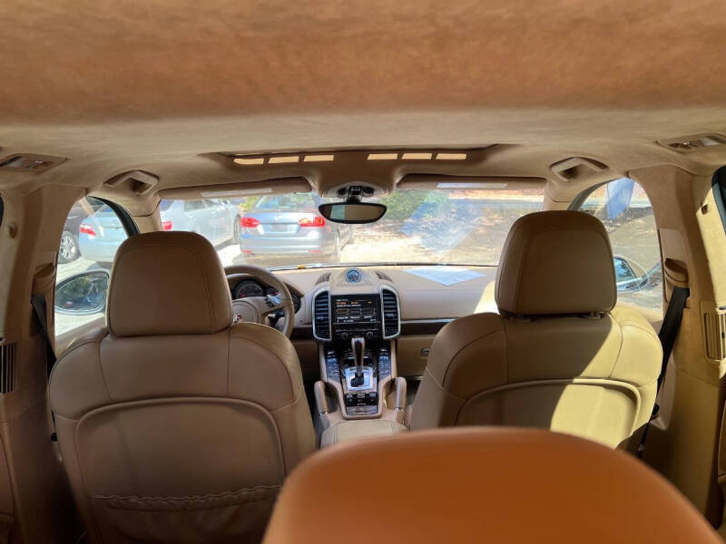 2013 Porsche Cayenne Turbo