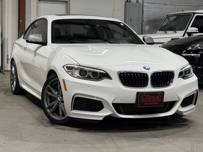 2015 BMW 2 Series M235i's photo
