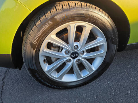 2018 Kia Soul +