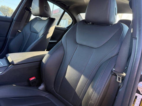 2023 BMW 3 Series 330i xDrive