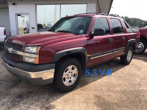 2004 Chevrolet Avalanche for sale at SPEEDWAY MOTORS in Alexandria LA