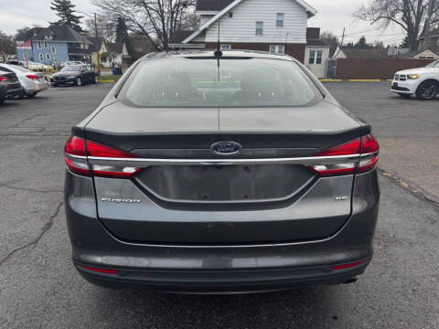 2017 Ford Fusion SE
