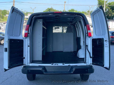 2022 Chevrolet Express 2500