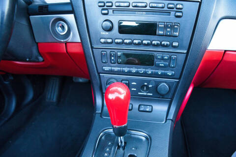 2003 Ford Thunderbird