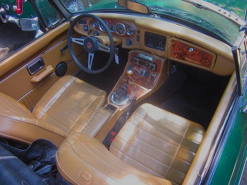 1975 MG MGB