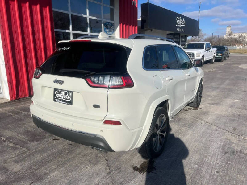 2019 Jeep Cherokee Overland