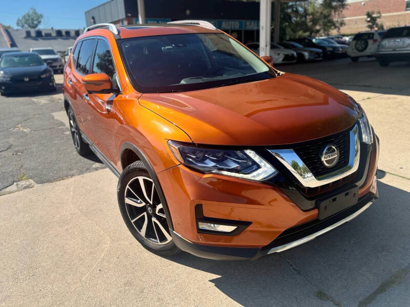 2018 Nissan Rogue for sale at Divine Auto Sales LLC in Omaha NE