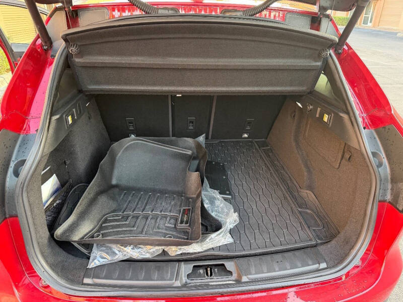 2018 Jaguar F-PACE 25t R-Sport