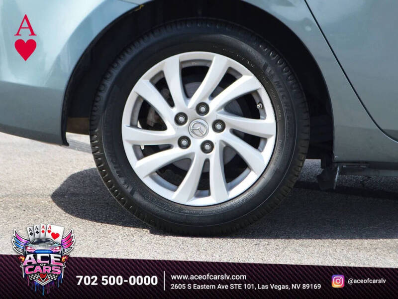 2012 Mazda MAZDA3 i Touring