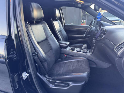 2019 Jeep Grand Cherokee Altitude