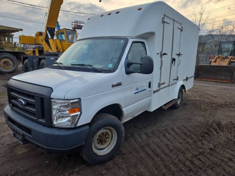 2018 Ford E-Series E-350 SD