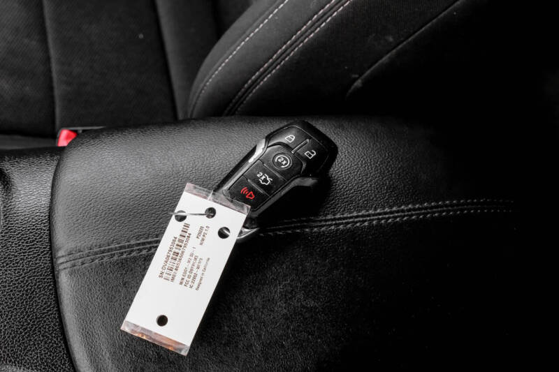 2016 Ford Mustang V6