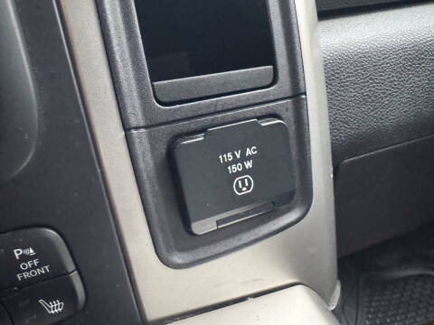 2017 RAM 1500 Big Horn