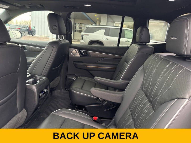 2025 Buick Enclave Avenir