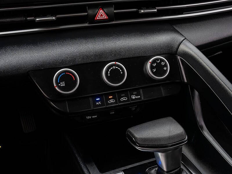 2021 Hyundai Elantra