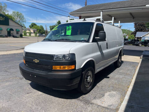 2021 Chevrolet Express 2500