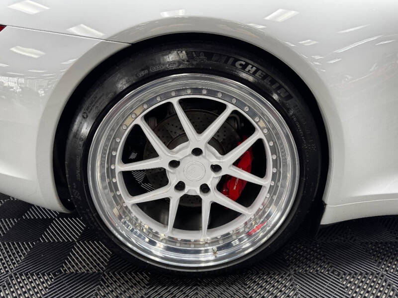 2015 Porsche 911 Carrera S