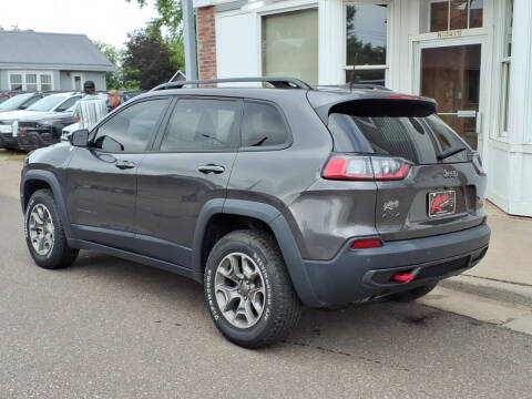 2022 Jeep Cherokee Trailhawk