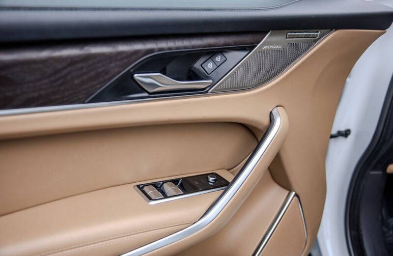 2023 Jaguar F-PACE P250 S