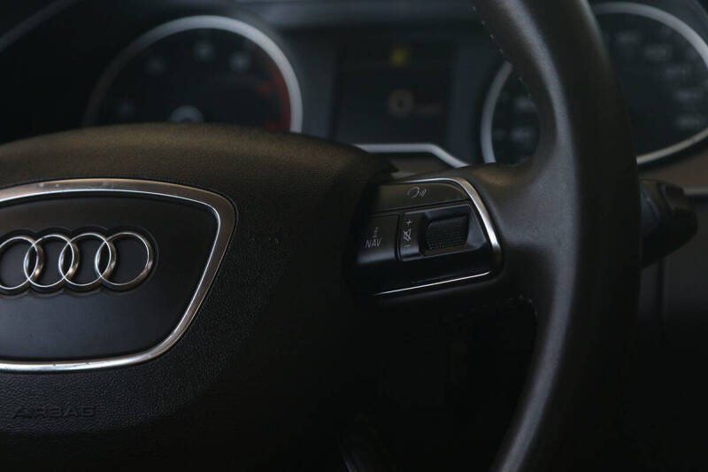 2013 Audi A4 2.0T quattro Premium Plus