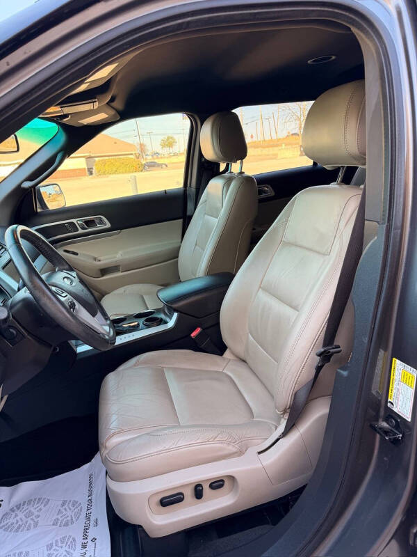 2012 Ford Explorer XLT