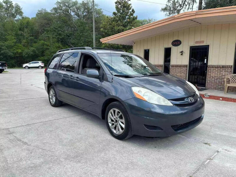 2010 Toyota Sienna