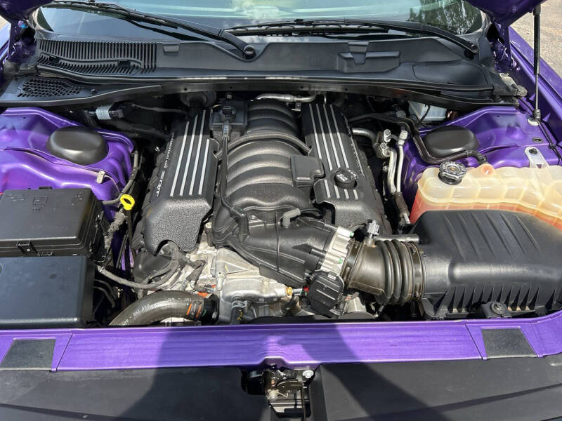 2019 Dodge Challenger R/T photo 32