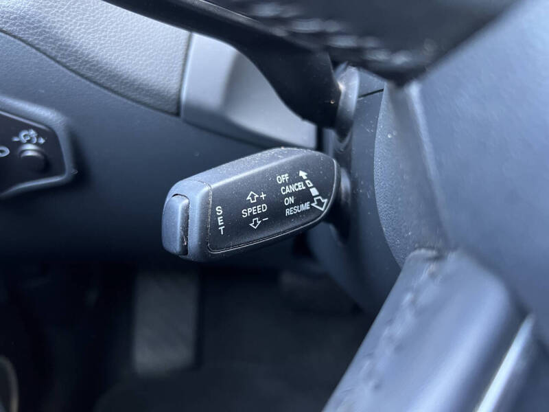 2016 Audi Q5 2.0T quattro Premium Plus