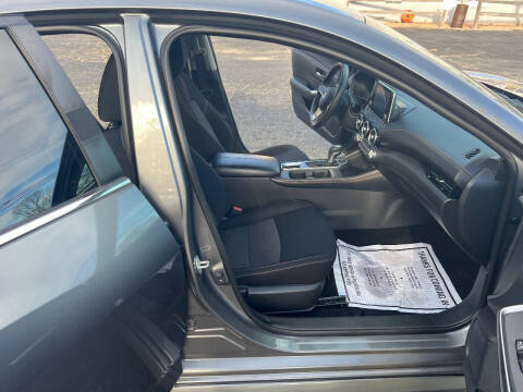 2021 Nissan Sentra SR