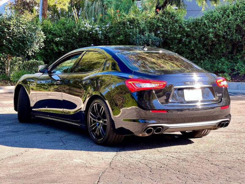 2018 Maserati Ghibli