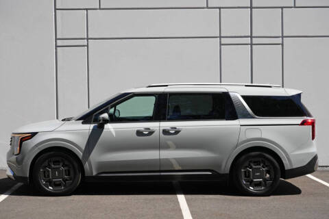 2025 Kia Carnival SX