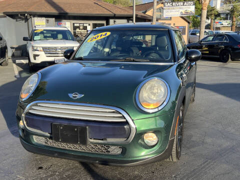 2014 MINI Hardtop Cooper